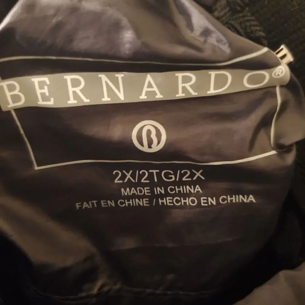 Bernado MicroTouch WaterResistant Quilted Jacket - Picture 13 of 15